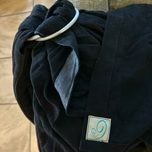 Maya Wrap Lightly Padded Ring Sling